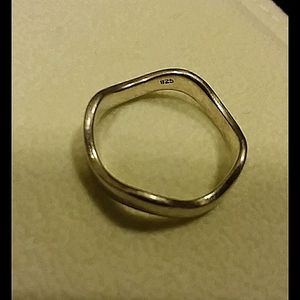 925 Sterling Silver Wave Ring